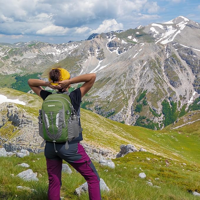 Hiking Backpack 30L Lightweight Travel Daypack Small Day Pack for Men Women Outdoor Camping