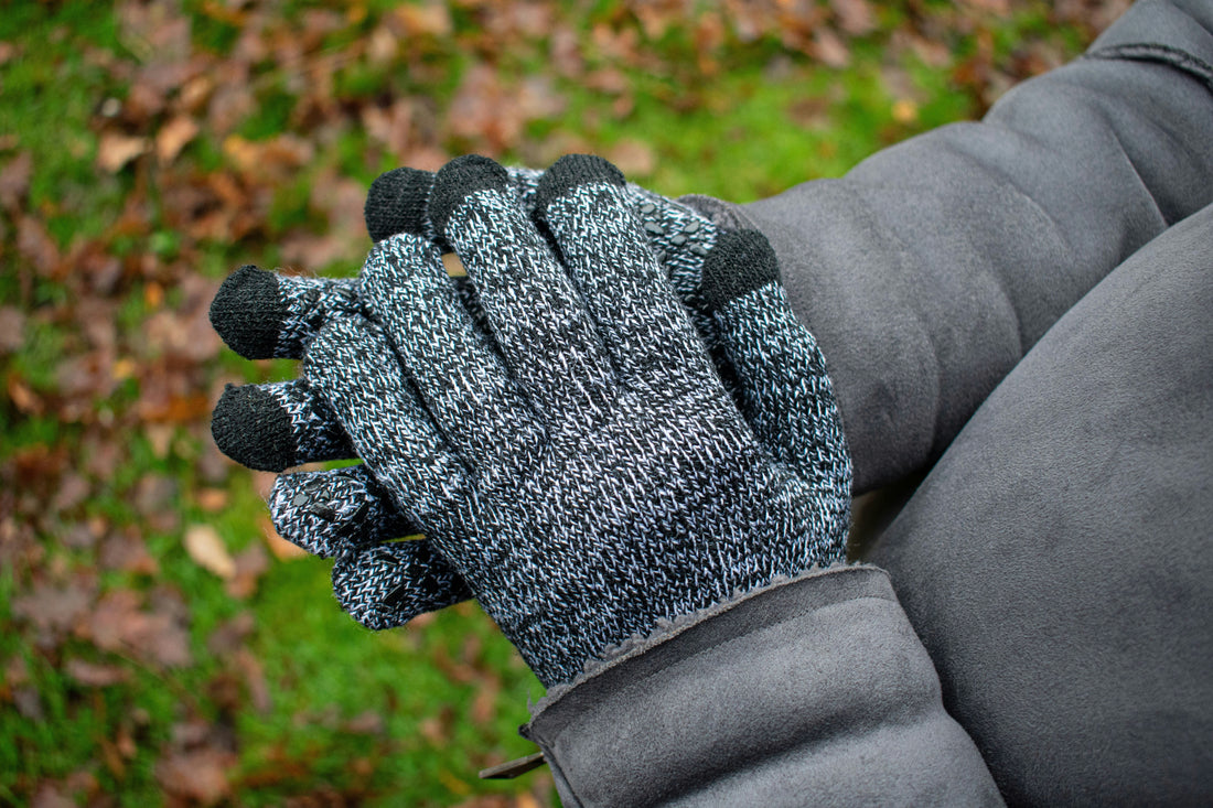 🧤 Hands Warm, Tasks Easy — Glove Systems