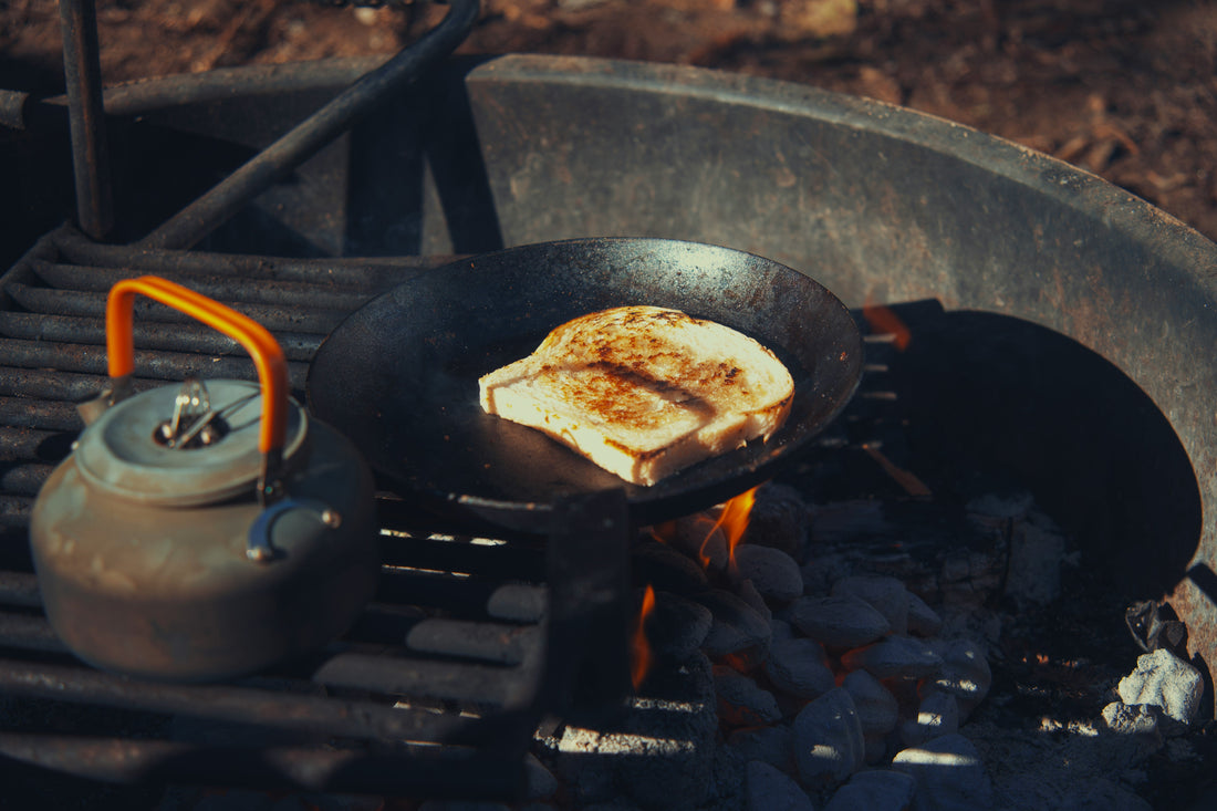 How to Build a Complete Outdoor Safety Kit