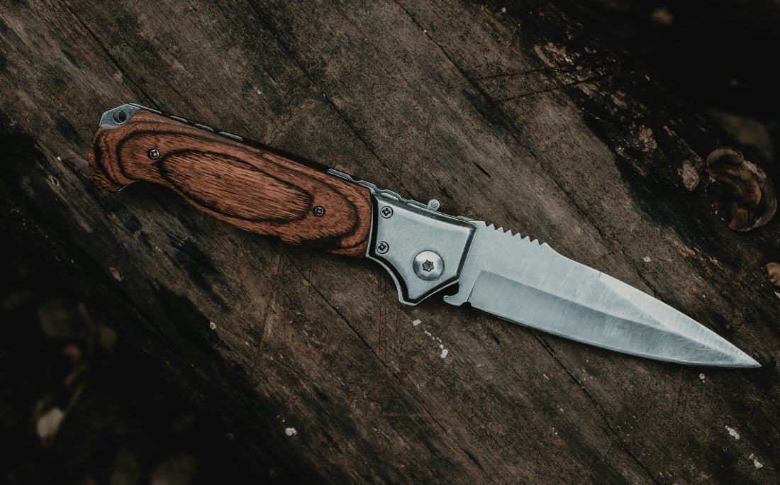 What Is a G10 Knife Handle and Why Is It Popular?