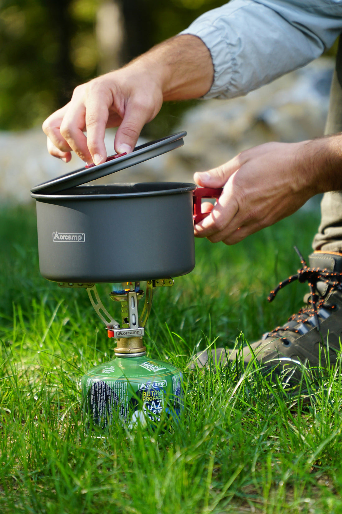 Essential Camping Gear Checklist for Beginners