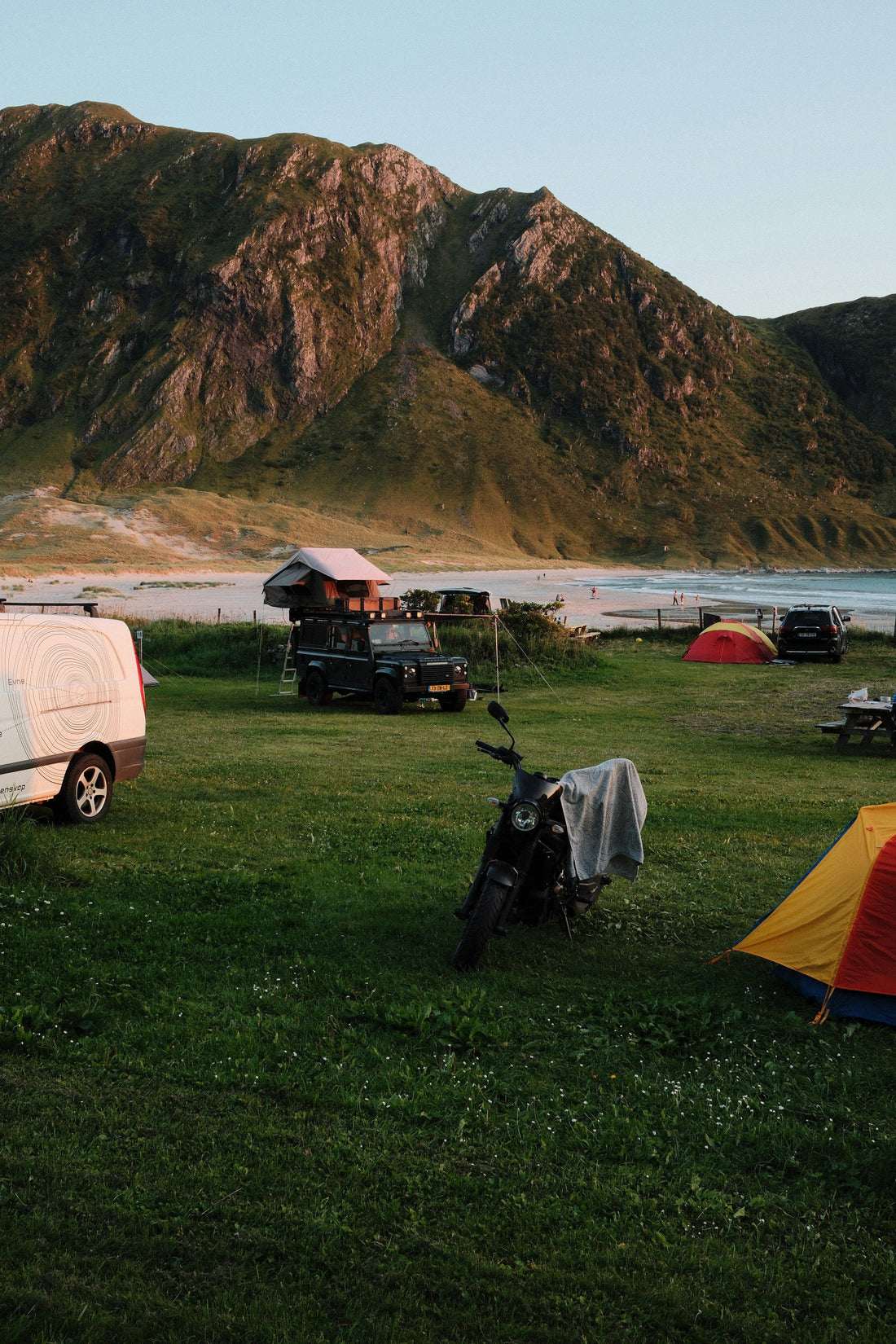 The Ultimate Camping Setup for Comfort and Convenience