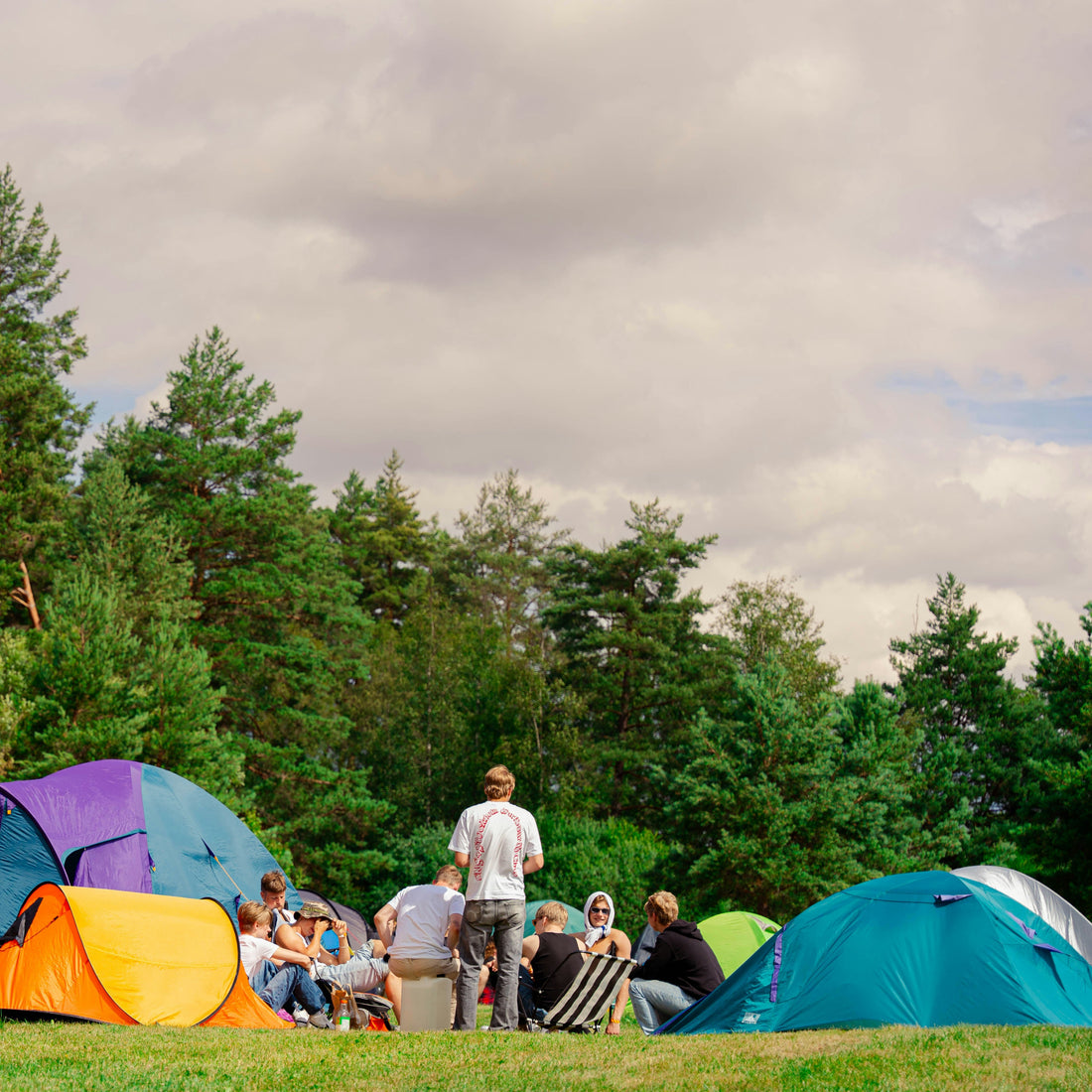 How Camping Strengthens Family Bonds