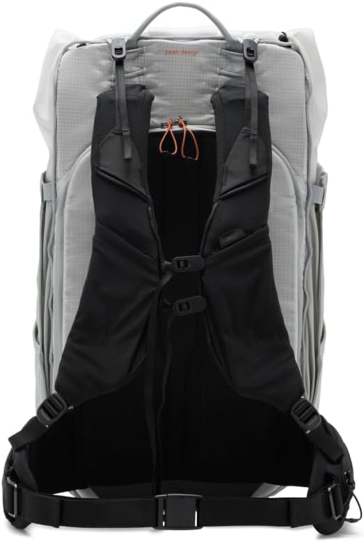 Peak Design Outdoor Backpack 25L, Cloud, Compact and Lightweight Frameless Daypack, Ultra Cinch