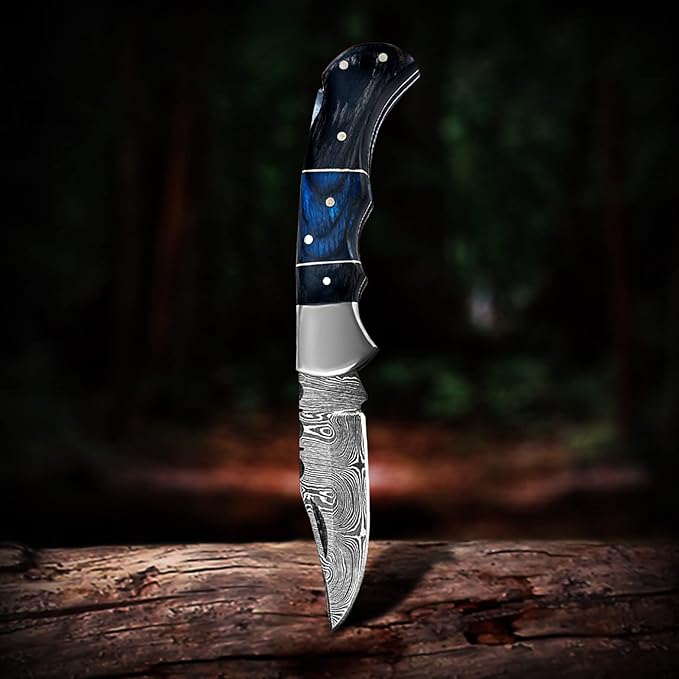 Set of 6 - Personalized Damascus Pocket Knife for Groomsmen -With Leather Sheaths - Custom Engraved