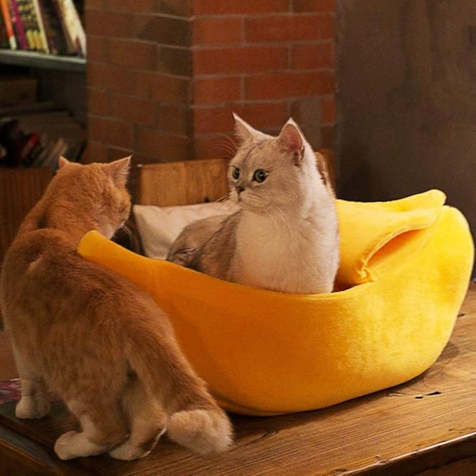 Petgrow · Cute Banana Cat Bed House Large Size, Christmas Pet Bed Soft Warm Cat Cuddle Bed, Lovely