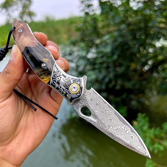 handmade Japan Damascus steel pocket knifeï¼?.1" VG10 blade men and women Folding knife，With