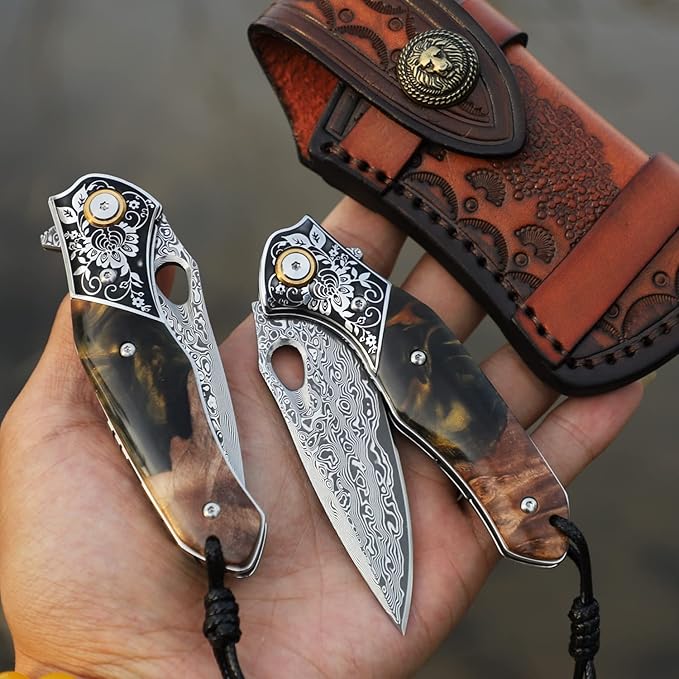 handmade Japan Damascus steel pocket knifeï¼?.1" VG10 blade men and women Folding knife，With