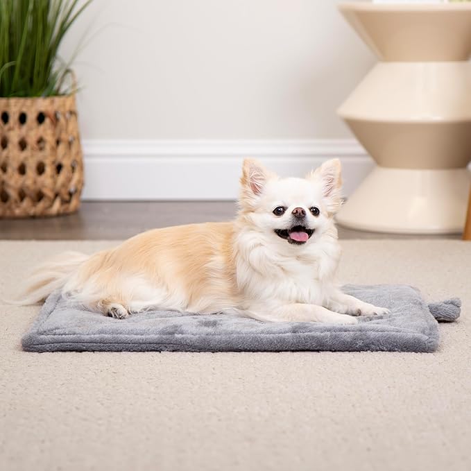 Furhaven ThermaNAP Self-Warming Cat Bed for Indoor Cats & Small Dogs, Washable & Reflects Body Heat