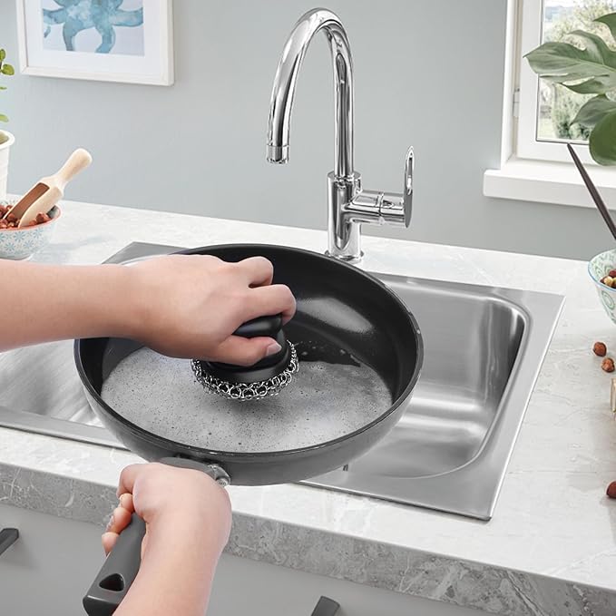Onewly Cast Iron Scrubber and Scraper, Chain Mail Scrubber Cast Iron for Cleaning Dishes, Stock