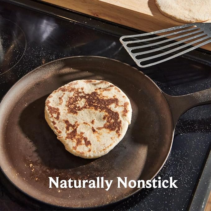 Field Company 10-Inch Round Cast Iron Griddle ??No.9, Flat Top, Lightweight & Smooth, Preseasoned