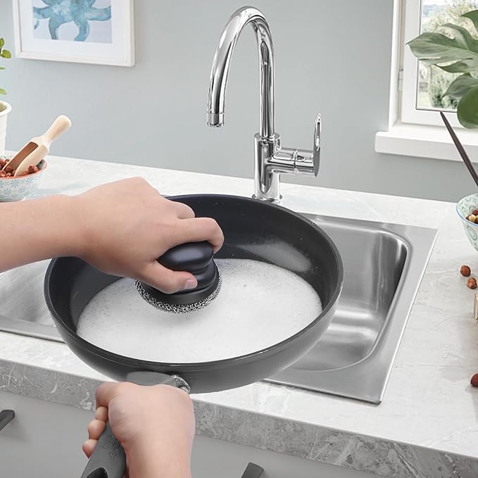Onewly Cast Iron Scrubber and Scraper, Chain Mail Scrubber Cast Iron for Cleaning Dishes, Stock