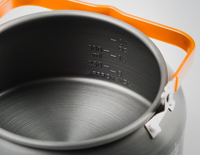 GSI Outdoors Halulite Tea Kettle, Ultralight Aluminum Camping Kettle, Durable, Fast-Boil for