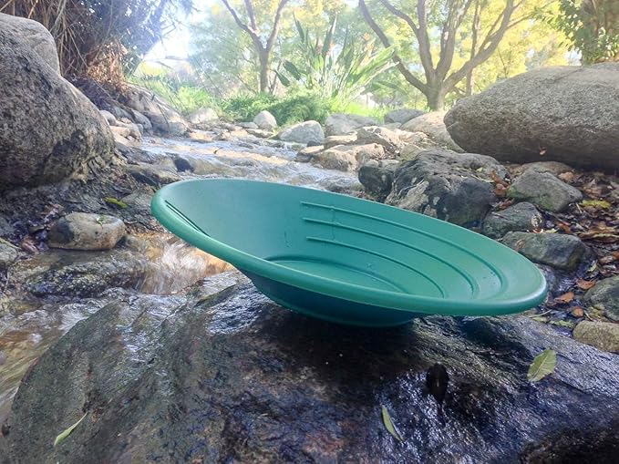 SE 14 Inch Gold Panning Pan - Three Riffles for Easier Mining and Prospecting (4 Pack Green)