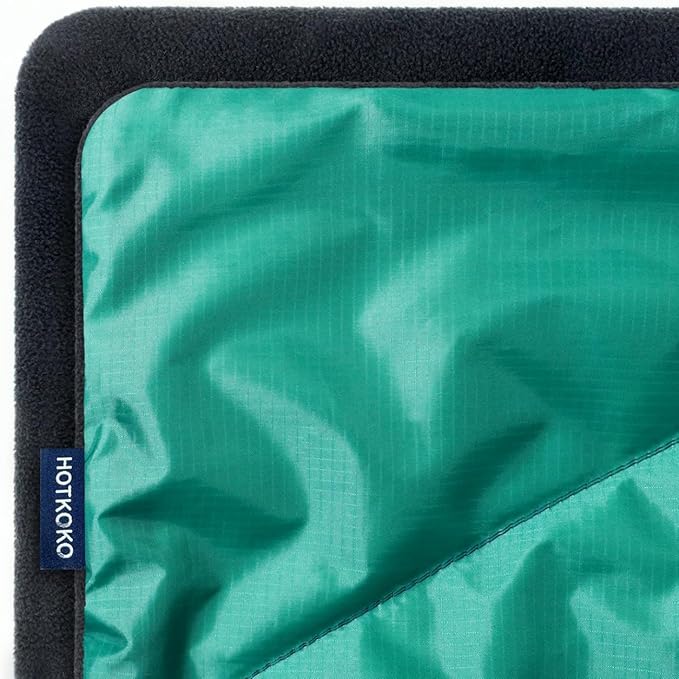 Waterproof Stadium Blanket, Fleece Camping Blanket Wearable Soft Warm Camp Blanket for Outdoor
