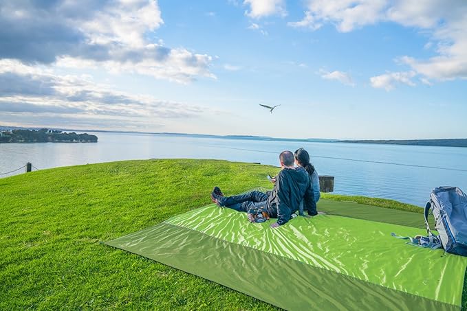 WEKAPO Beach Blanket Sandproof Waterproof, Extra Large Beach Mat, Oversized & Compact Sand Free Mat