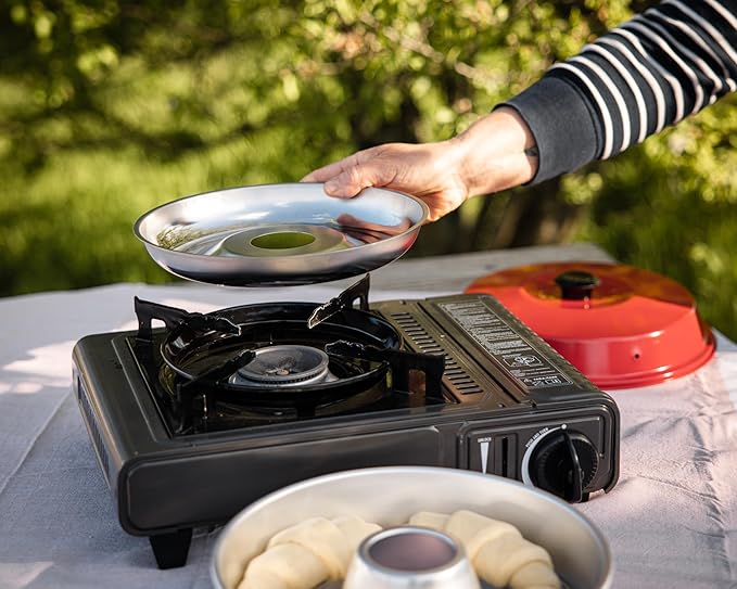Omnia Kit 1, Set of 5 Products - Camp Oven, Silicone Mold, Potholders, Baking Grid and Storage Bag