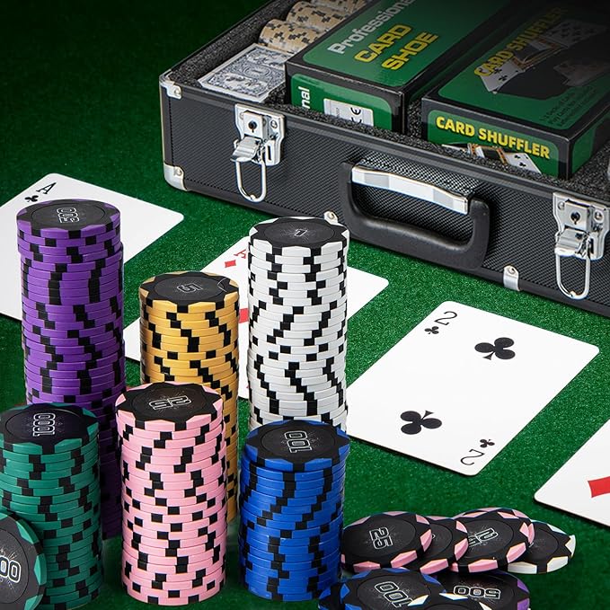 GYMAX Poker Chips Set, 600 PCS Texas Hold 'em Casino Chip Set w/Carrying Case, 6 Decks of Cards, 5