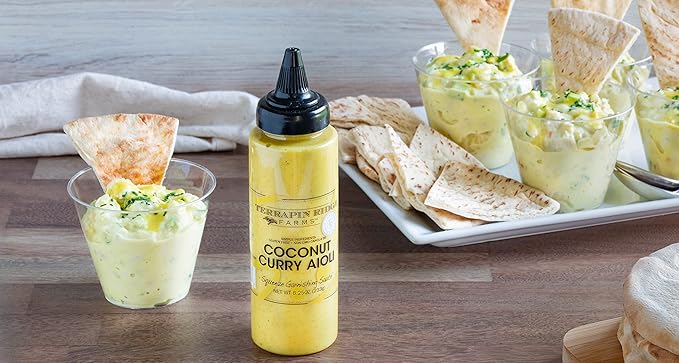 Terrapin Ridge Farms Coconut Curry Aioli Garnishing Sauce – One 8.25 Ounce Squeeze Bottle
