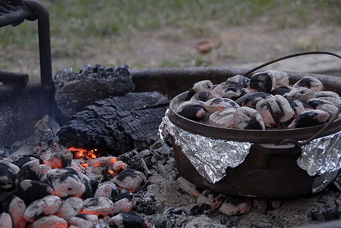 Pre-Seasoned Cast Iron Camp Dutch Oven With Legs, 4.1 qt, including Lid Lifter & Lid Stand