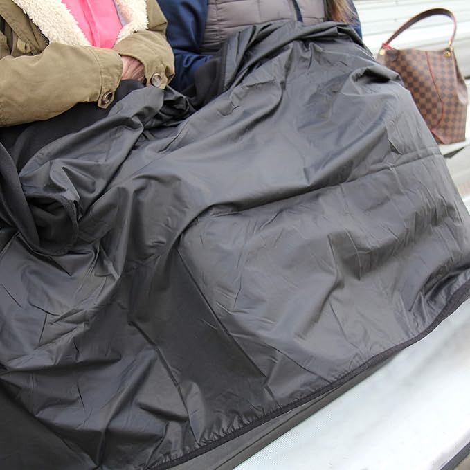 Threadart Outdoor Rainproof & Windproof Thick Stadium Blanket | for Camping, Picnic, Sports