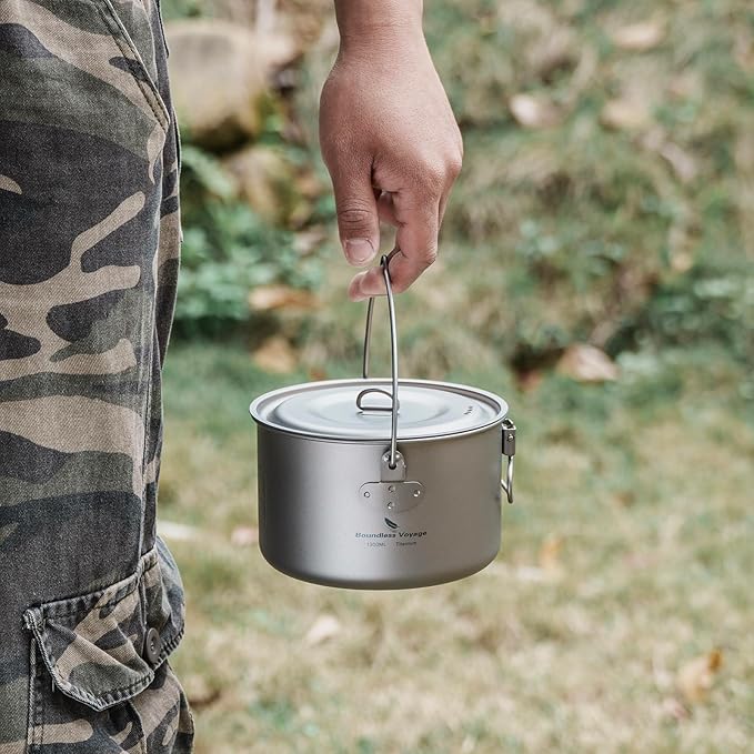 iBasingo 1.3L (1300ml) Titanium Pot with Lid Lightweight Backpacking Cook Pot for Solo Camping