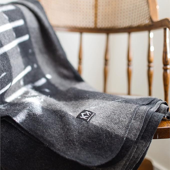 Arcturus Plaid Wool Blankets - 4.5lbs Warm, Heavy, Washable, Large | Great for Camping, Outdoors