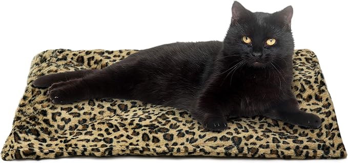 Furhaven ThermaNAP Self-Warming Cat Bed for Indoor Cats & Small Dogs, Washable & Reflects Body Heat