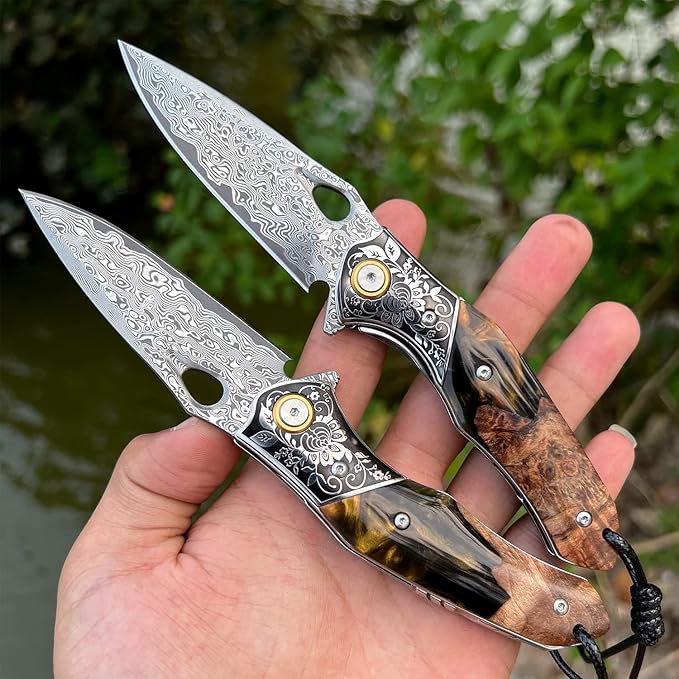 handmade Japan Damascus steel pocket knifeï¼?.1" VG10 blade men and women Folding knife，With