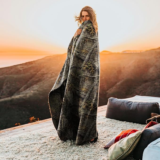 Camo Throw Blanket for Couch Sofa Soft Cozy Blankets Fleece Warm Lightweight Bedding Blanket for