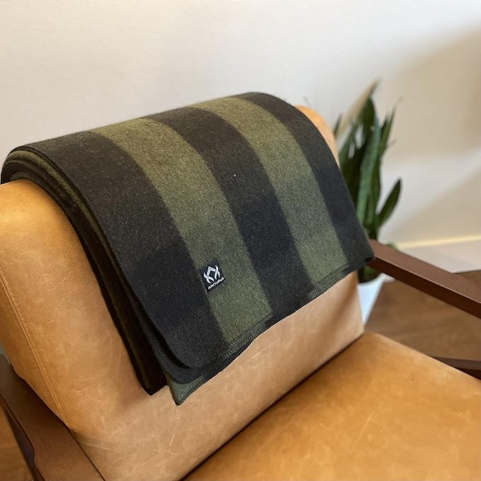 Arcturus Plaid Wool Blankets - 4.5lbs Warm, Heavy, Washable, Large | Great for Camping, Outdoors