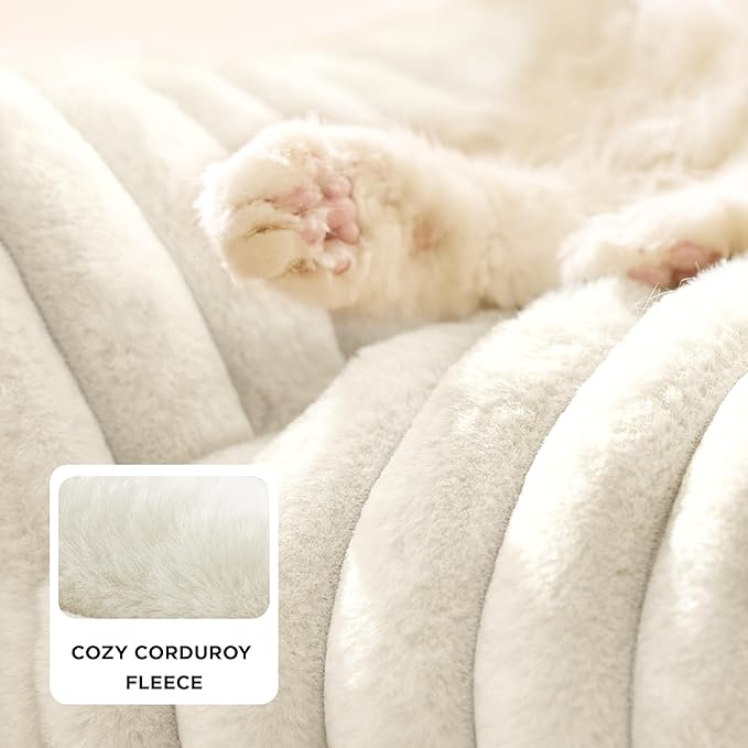 Bedsure Cute Cat Couch for Pets - Fluffy Cat beds with Premium Soft Corduroy Fleece, Fuzzy Cats