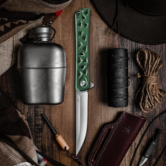 FLISSA Folding Knife, 4.5" Folding Pocket Knife, Hollow-out Design Handle, Tactical Pocket Knife