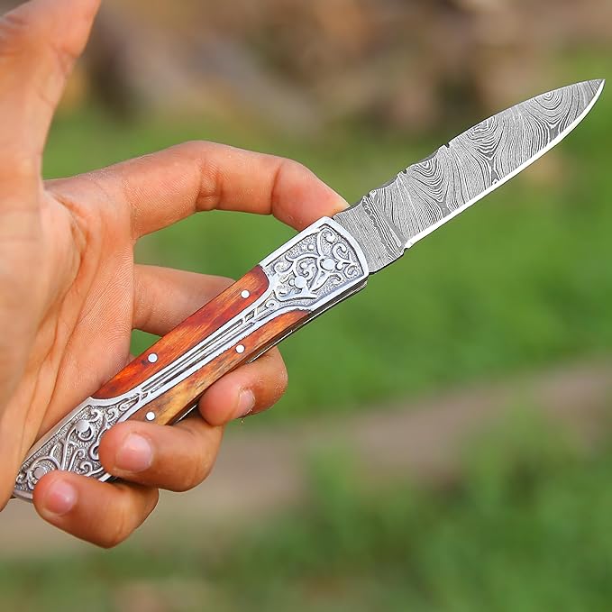 6.5 inch Damascus Pocket Knife with Sheath, Handmade Folding Pocket Knife for Men, Black-Red Wooden