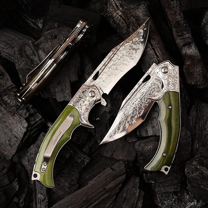 Damascus Steel Folding Knife, 3.6 '' VG10 Sandwich Damascus Steel bone Handle with Pocket Clip, for