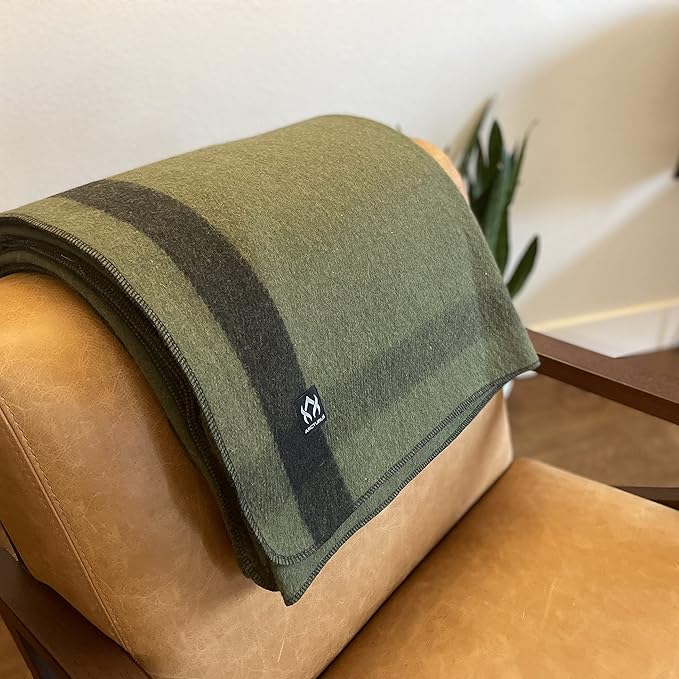 Arcturus Rainier Wool Blanket - 4.5lbs Warm, Heavy, Washable, Large | Great for Camping, Outdoors