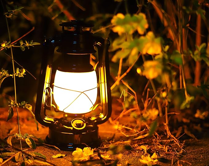 YAKii LED Vintage Flame Lantern Metal Outdoor Hanging Lantern with Dancing Flame Battery Operated