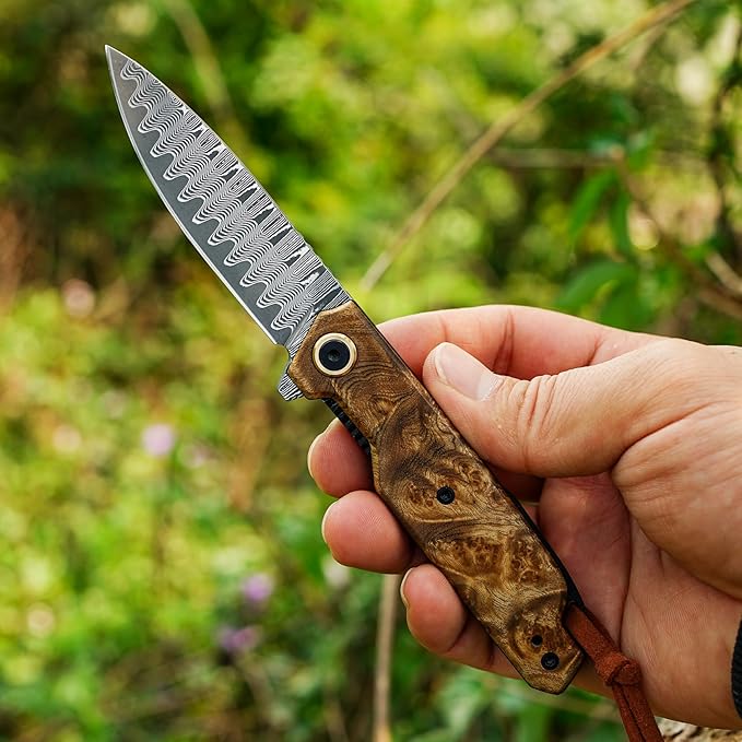 VNLA Damascus Folding Pocket Knife,Handmade knife,Forged Damascus Steel Blade,handle made of maple