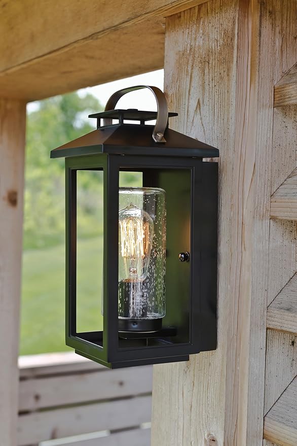 Hinkley Atwater Single Light Medium Wall Mount Outdoor Lantern - Composite Material, Clear Seedy