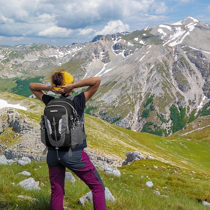 Hiking Backpack 30L Lightweight Travel Daypack Small Day Pack for Men Women Outdoor Camping