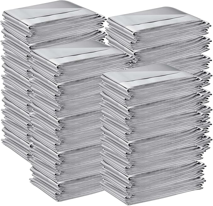 Kanayu 100 Pack Emergency Thermal Blankets Bulk 64 x 84 Disposable Foil Space Blankets for Survival