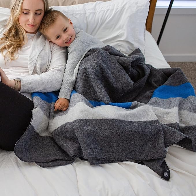 Arcturus Rainier Wool Blanket - 4.5lbs Warm, Heavy, Washable, Large | Great for Camping, Outdoors