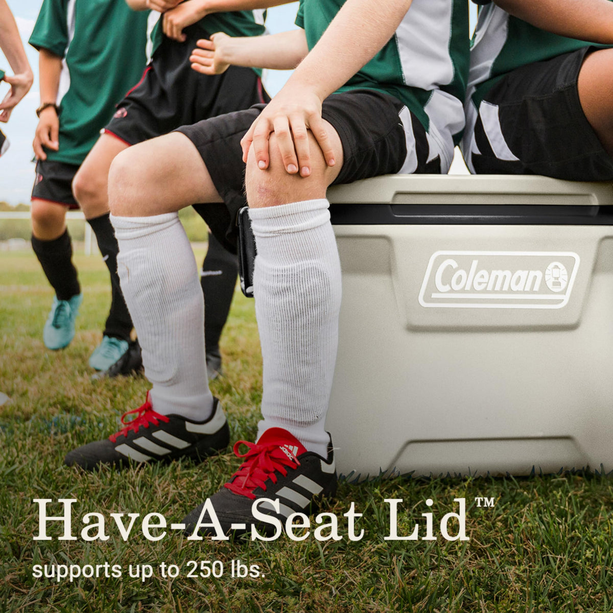 Coleman Classic Series Insulated Portable Cooler, Leak-Resistant Outdoor Hard Cooler Keeps Ice up