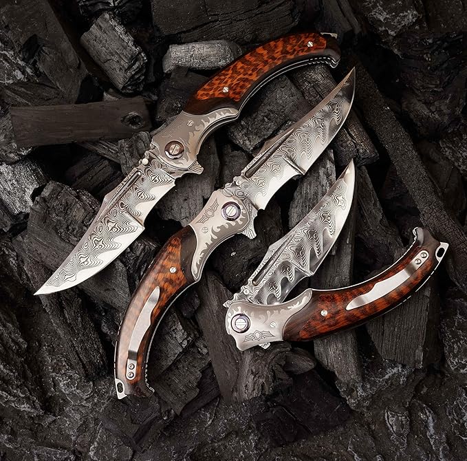 4.6in Damascus steel blade, ebony inlaid with serpentine wood handle with leather pocket folding