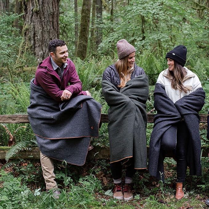 Arcturus Military Wool Blanket - Warm, Thick, Washable - Great for Outdoors, Camping, Stadium