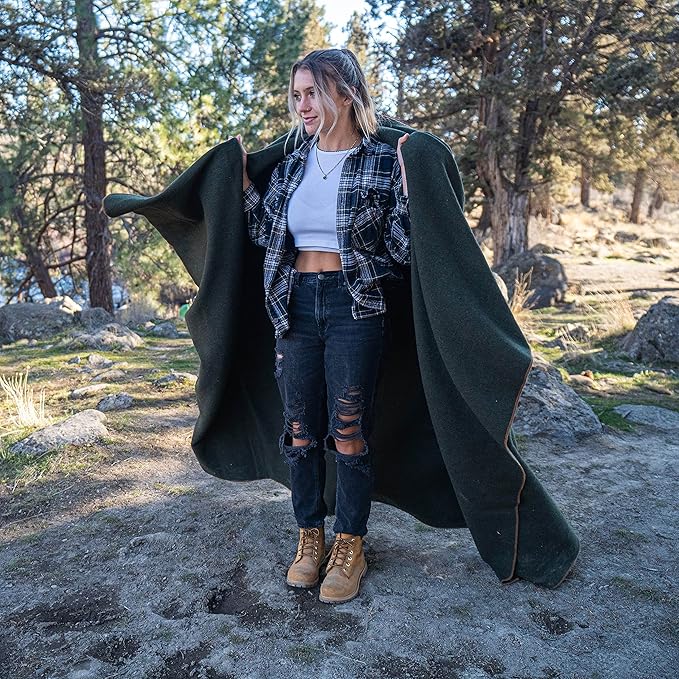 Arcturus Military Wool Blanket - Warm, Thick, Washable - Great for Outdoors, Camping, Stadium